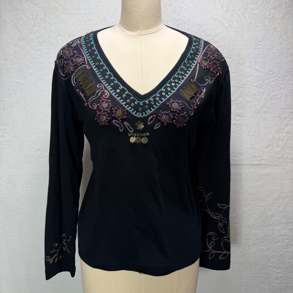 Chicos Womens Size 1 M Black Metal & Embroidery Long Sleeve Top Art to Wear Boho